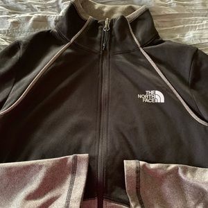 The Northface sweater